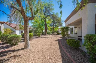 Photo #6: 2777852 Listing 