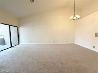 Photo #5: 2777879 Listing 