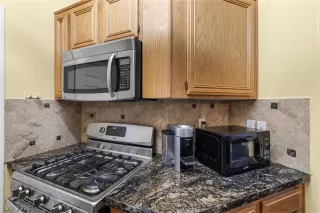 Photo #6: 2777881 Listing 