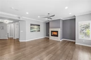 Photo #5: 2777892 Listing 