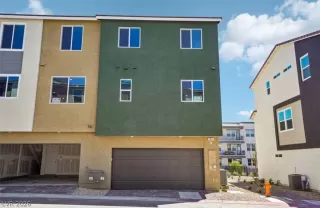 Photo #2: 2777918 Listing 