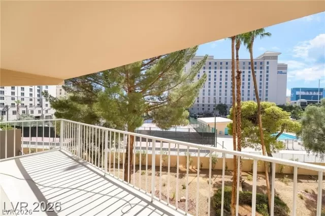 MLS: 2777932 Condo For Sale
