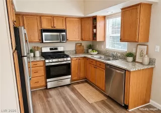 Photo #2: 2777933 Listing 