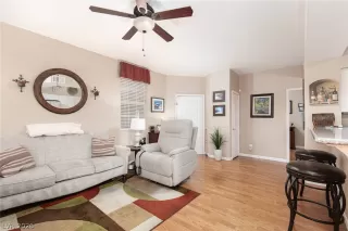 Photo #1: 2777969 Listing 