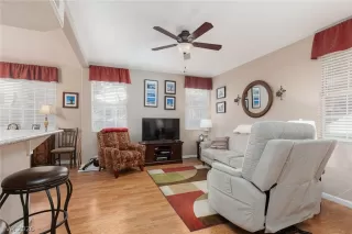 Photo #2: 2777969 Listing 