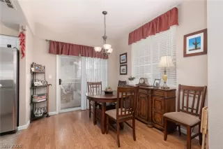 Photo #5: 2777969 Listing 