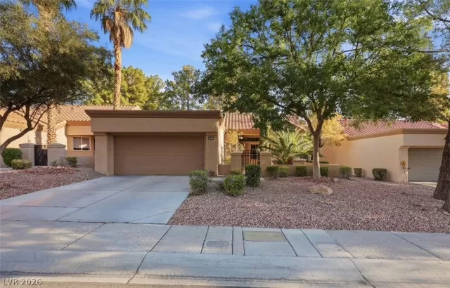 MLS: 2777990 Condo For Sale