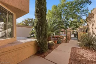 Photo #4: 2777990 Listing