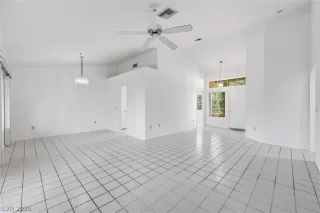 Photo #6: 2777990 Listing
