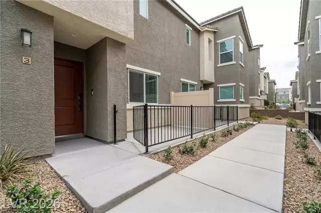 MLS: 2778002 Condo For Sale