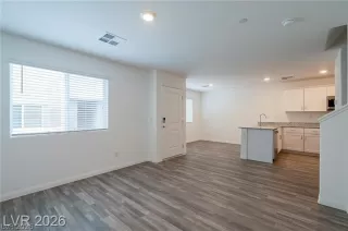 Photo #2: 2778002 Listing 