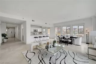 Photo #3: 2778003 Listing 