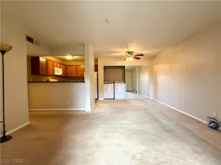 Photo #4: 2778009 Listing 