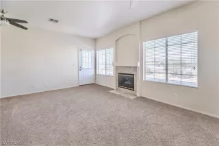Photo #5: 2778071 Listing 