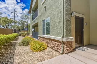 Photo #5: 2778135 Listing
