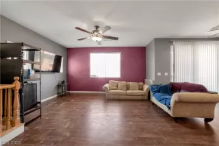 Photo #4: 2778136 Listing 