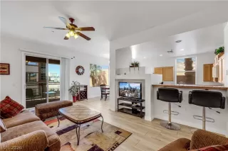 Photo #2: 2778146 Listing 
