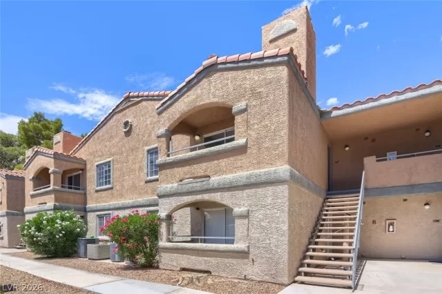 MLS: 2778166 Condo For Sale