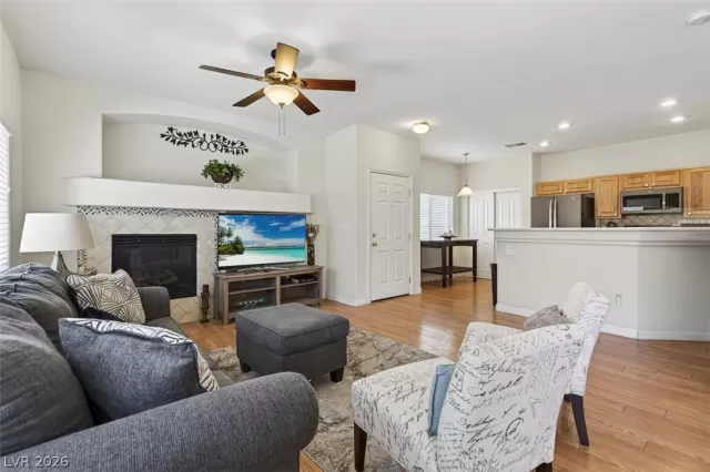 MLS: 2778206 Condo For Sale