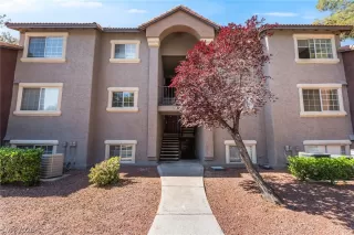 Photo #1: 2778244 Listing 