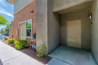 Photo #6: 2778248 Listing