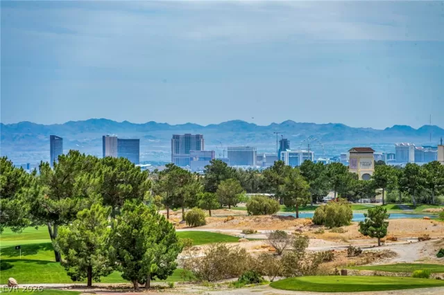 MLS: 2778257 Condo For Sale