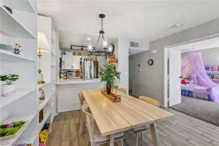 Photo #2: 2778267 Listing