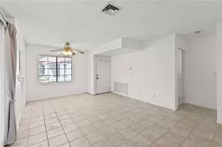 Photo #5: 2778272 Listing 