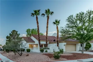 Photo #1: 2778364 Listing 