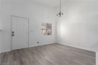 Photo #3: 2778449 Listing 