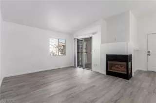 Photo #5: 2778449 Listing 