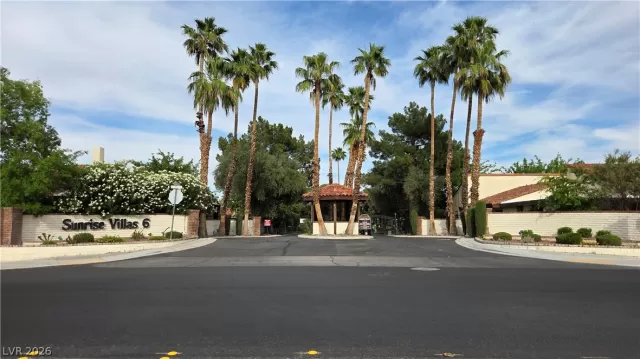 MLS: 2778455 Condo For Sale