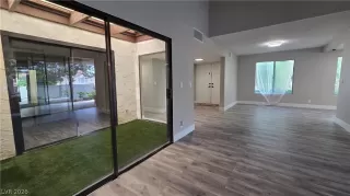 Photo #5: 2778455 Listing 