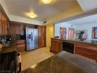 Photo #3: 2778461 Listing 