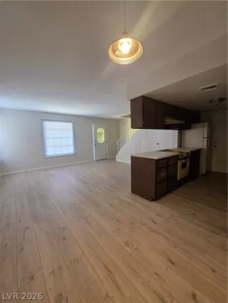 Photo #4: 2778472 Listing 