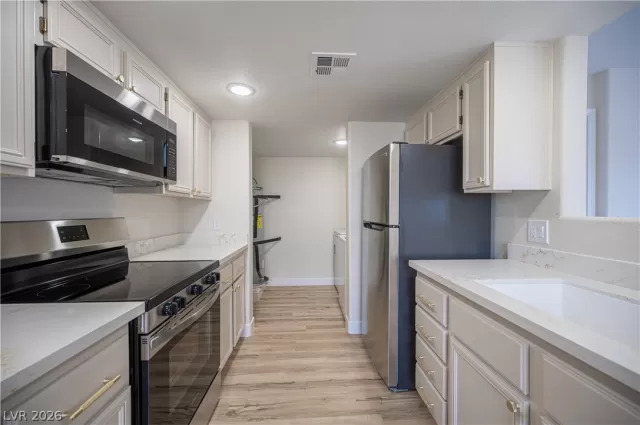 MLS: 2778491 Condo For Sale