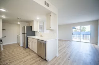 Photo #6: 2778491 Listing 