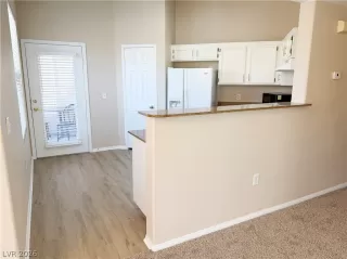 Photo #6: 2778497 Listing 