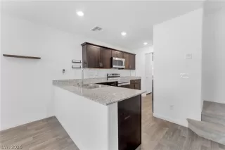 Photo #2: 2778507 Listing 