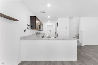 Photo #3: 2778507 Listing 