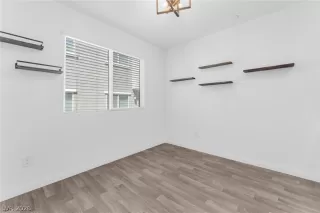 Photo #5: 2778507 Listing 
