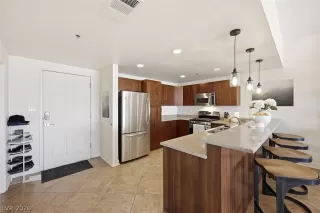 Photo #2: 2778571 Listing 