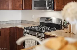 Photo #5: 2778571 Listing 
