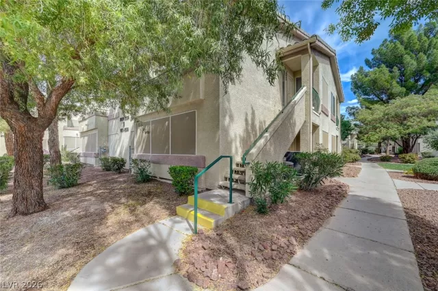 MLS: 2778614 Condo For Sale