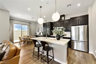 Photo #3: 2778633 Listing 