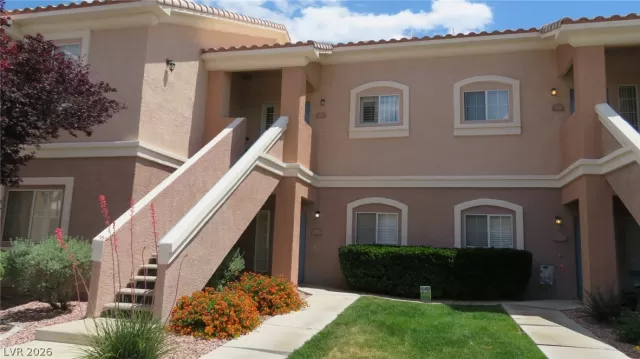 MLS: 2778697 Condo For Sale