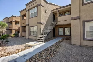 Photo #3: 2778701 Listing 