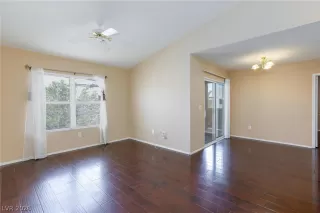 Photo #5: 2778701 Listing 