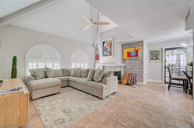 MLS: 2778715 Condo For Sale