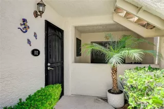 Photo #3: 2778715 Listing